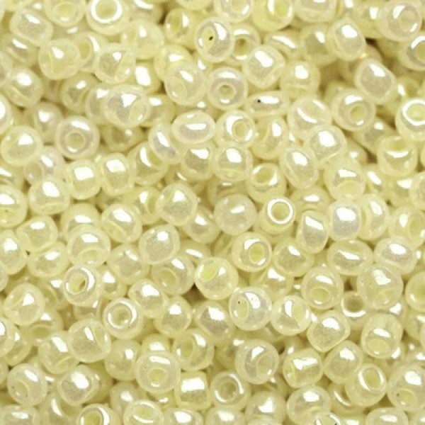 Perles de rocaille taille inf. 3 mm, trou 1 mm, sachet d'env. 30 gr, Jaune nacré