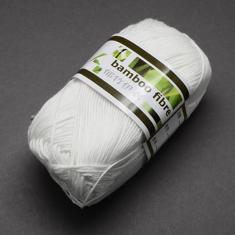 Pelote fibre de bambou blanc 140m x 1mm 50gr