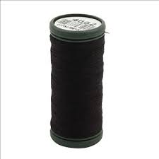 DMC Bobine de fil 100% polyester 120m 4662