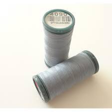 DMC Bobine de fil 100% polyester 120m 4090