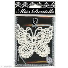 MOTIF PAPILLON  DENTELLE THERMOCOLLANT 8,5 X 7 CM