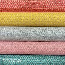 Découpe de tissu (toutes matières, coloris et formats)