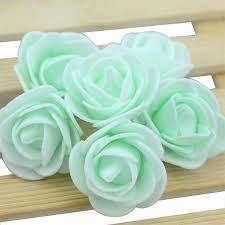 Mini bouquet 12 roses en mousse, tige 7cm, diam rose 2cm, couleur vert d'eau