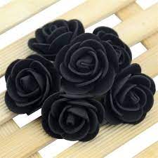 Mini bouquet 12 roses en mousse, tige 7cm,diam rose 2cm,couleur noir