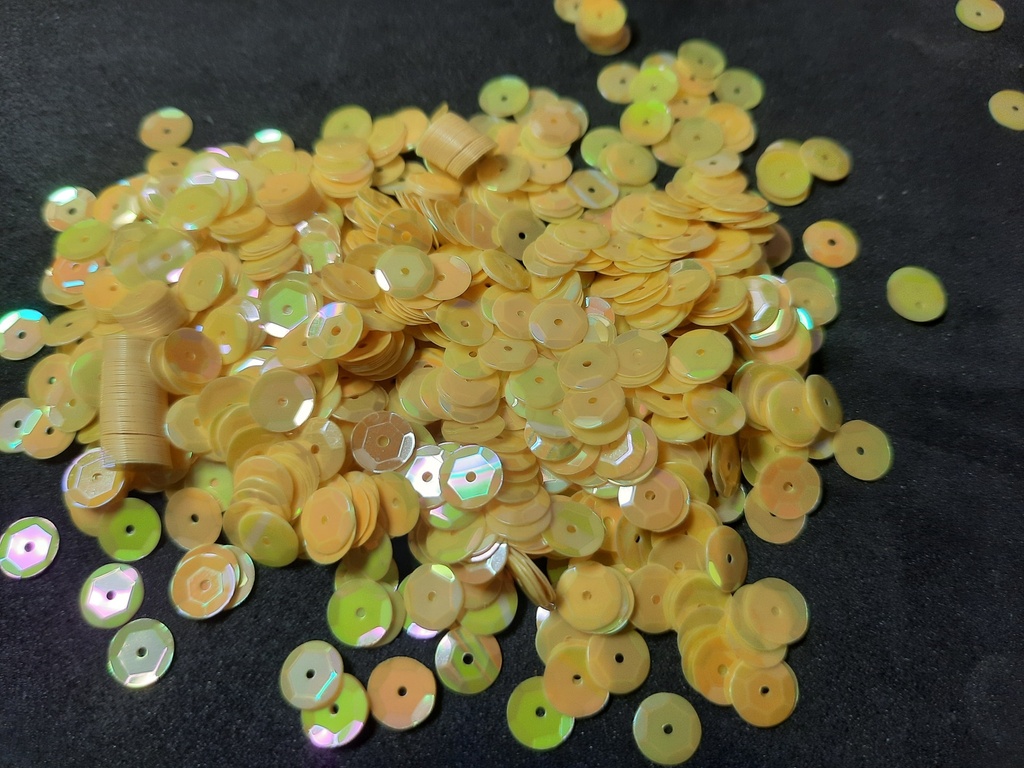 Sequin rond 6mm couleur jaune à facettes les 10g