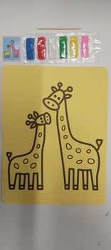 Livret carte sable girafes maman et bébé + sable 6 couleurs 21x15cm