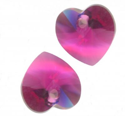 Perle Swarovski coeur 8x8x3mm, trou 0,5mm, transparente