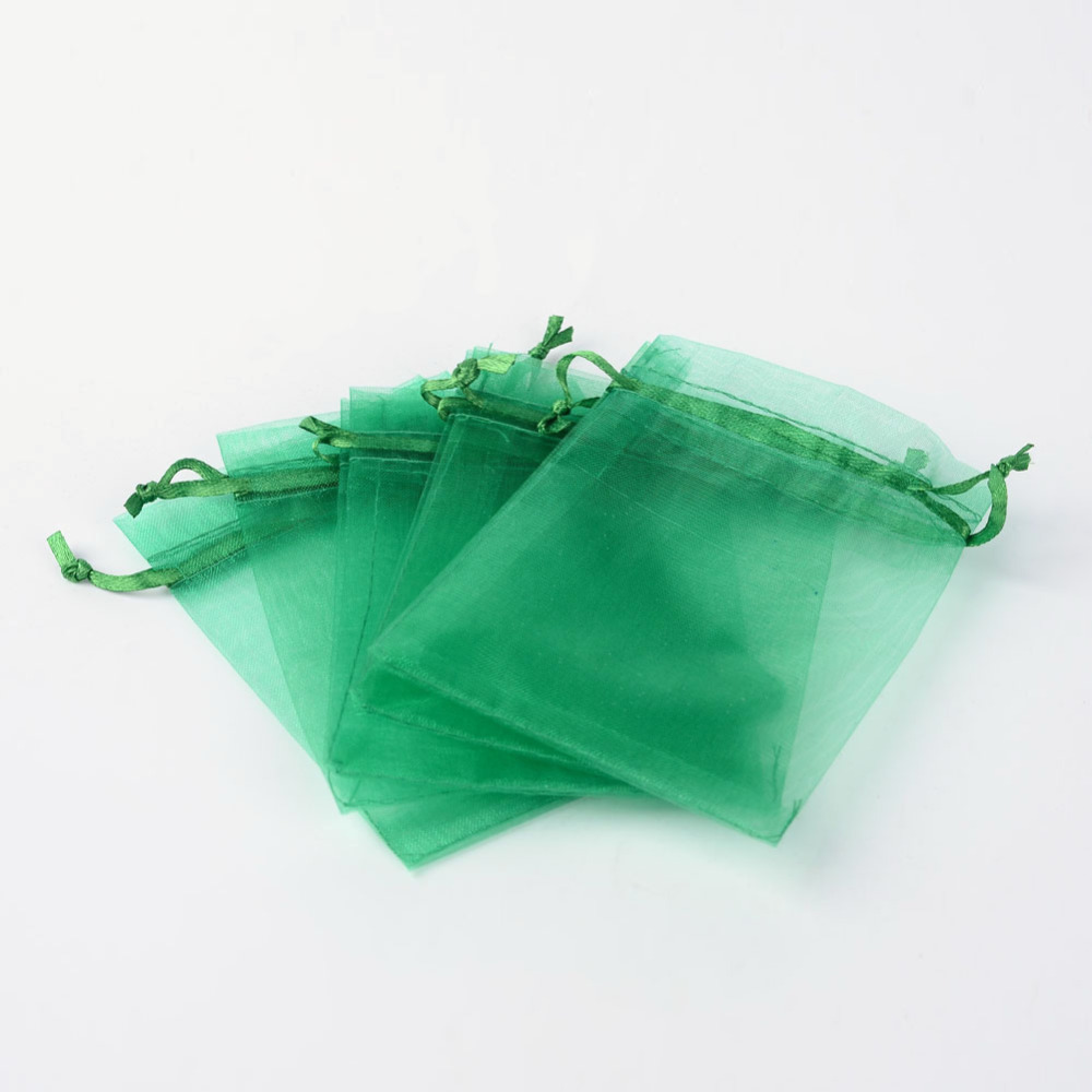 Pochette cadeau en organza, vert sapin, 12x9 cm
