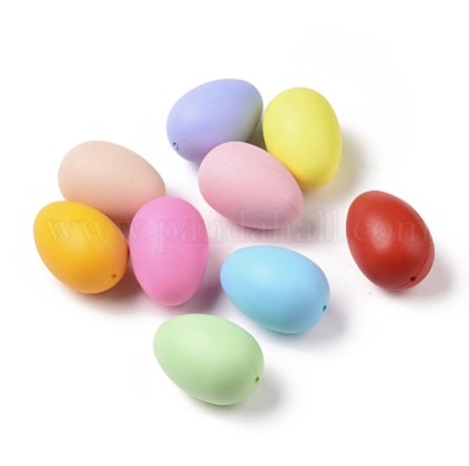 Oeuf en plastique 59x40.5mm, trou: 3.5mm, décoration de Pâques, à l'unité