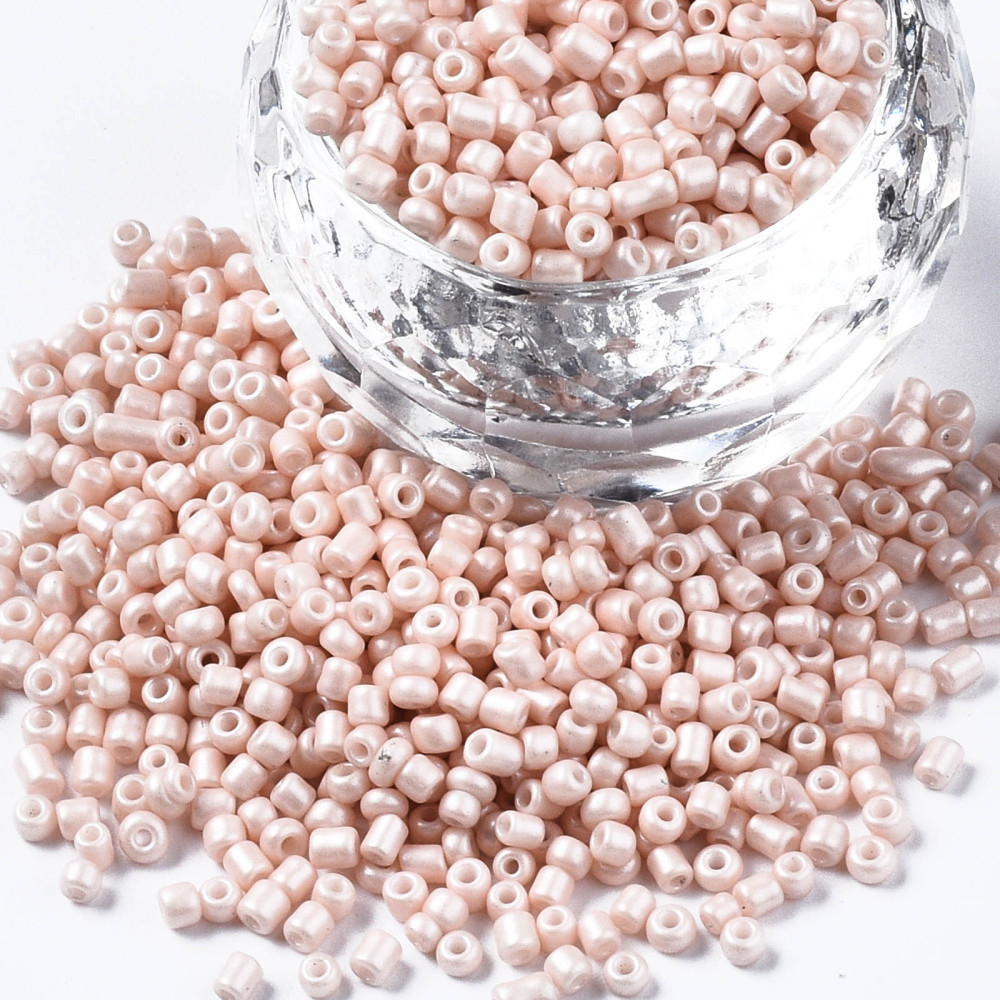 [SEED-S060-A-F407] Perles de rocaille opaques nacrées taille 2mm, trou 0,8 mm, sachet d'env. 30 gr, beige rosé