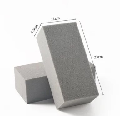 [3370200] Brique de mousse kaki pour piquer des fleurs artificielles 23x11x8cm