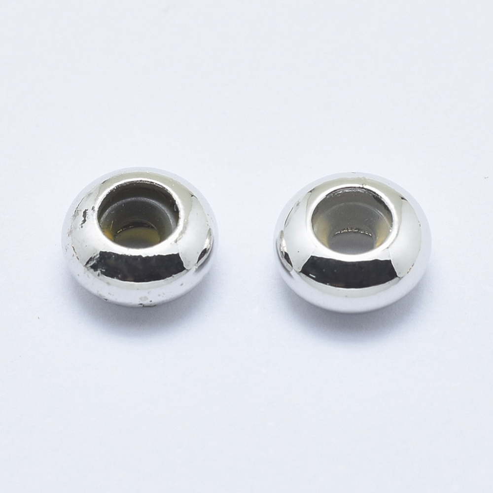 Fermoir curseur, rondelle en laiton argenté avec joint silicone, 7x3,5mm, trou 2 mm, à l'unité