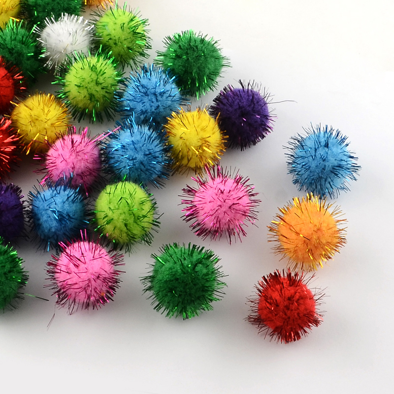Pompons diam 1,5cm coloris variés, métallisés, vendus à l'unité