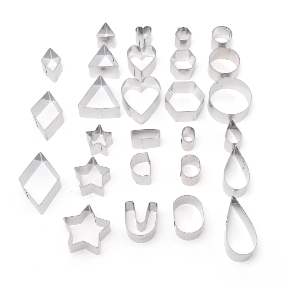 Moule emporte-pièce en INOX, divers motifs, dans sa boîte en INOX ronde, 16~54x10~39x20mm, 27 pcs