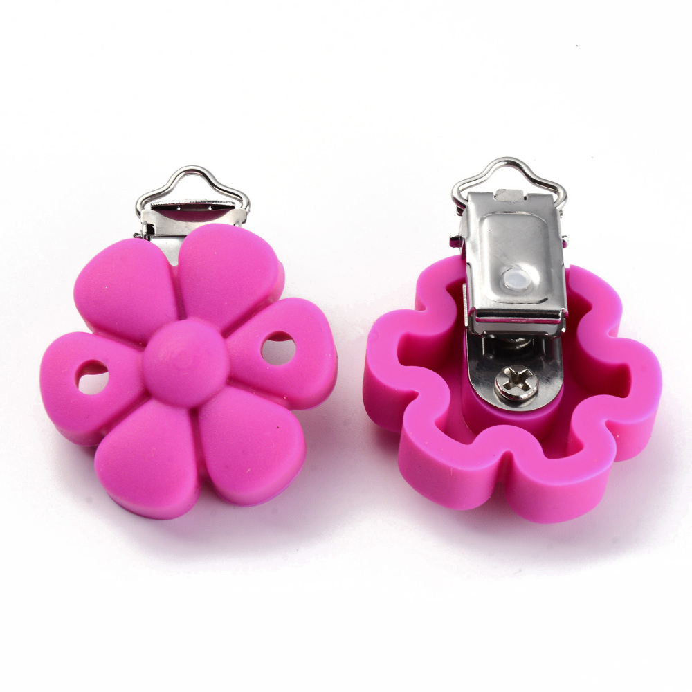 Attache Tétine, en sillicone, rose fuchsia, 52x40x23mm, trou 4x12.5mm et 5mm