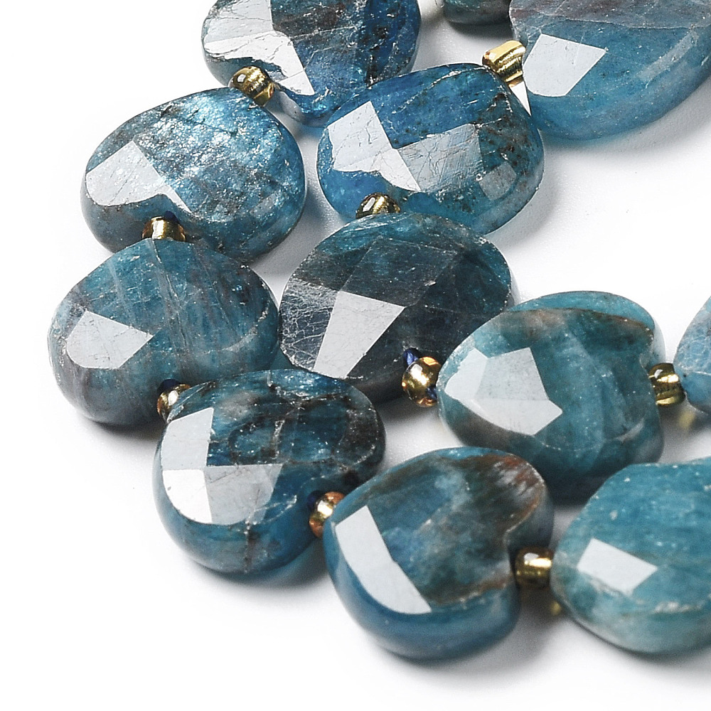 [G-B044-B06-01] Pierre Apatite, bleu naturel, coeur à facettes, 12x12x5mm, trou 0,9mm, l'unité