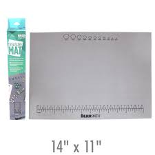 Tapis de perles antidérapant floqué, 35.6x27.9 cm, gris clair, unité