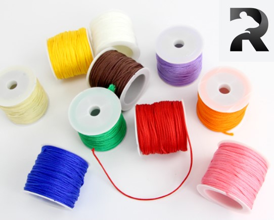 Découpe de queue de rat 100% polyester 2-2,2mm, au mètre