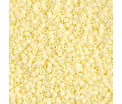 [DB1491-TB] Perles Miyuki delica 11/0 Tube de 7.2gr DB1491-TB OP PALE (jaune pâle)