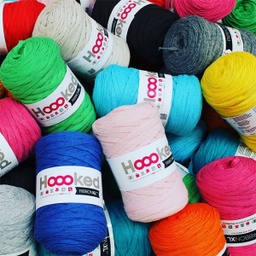 Pelote Hoooked Ribbon XL, 80% coton recyclé, 20% autres, 17 coloris aux choix, 250gr, ~120m