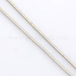 [898B   CHC-L002-03] Chaîne laiton argenté, maille serpent, 1mm / le m