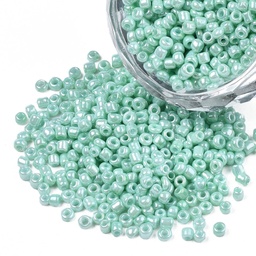 [SEED-S060-A-F408-01] Perles de rocaille opaques nacrées taille 2.5 mm, trou 0,8 mm, sachet d'env. 30 gr, Aigue Marine