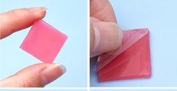 [DIY-SC0009-98] Pastille de colle pour diamond painting, 2x2cm, à l'unité