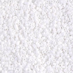 [X-SEED-J020-DB0200] Perles Miyuki delica 11/0 sachet de 10gr DB2308 blanc brillant